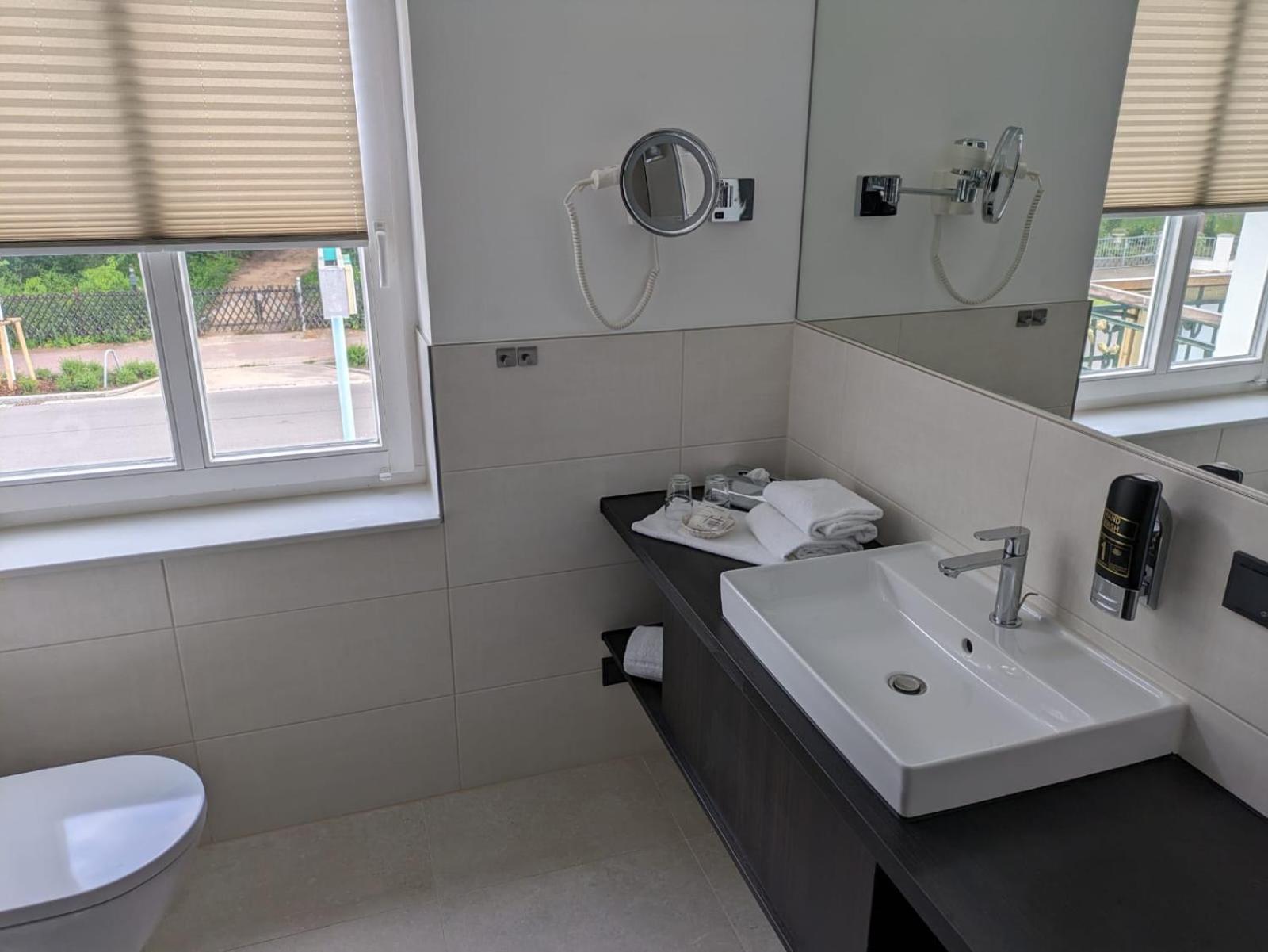 Seehotel Ecktannen Waren  Esterno foto