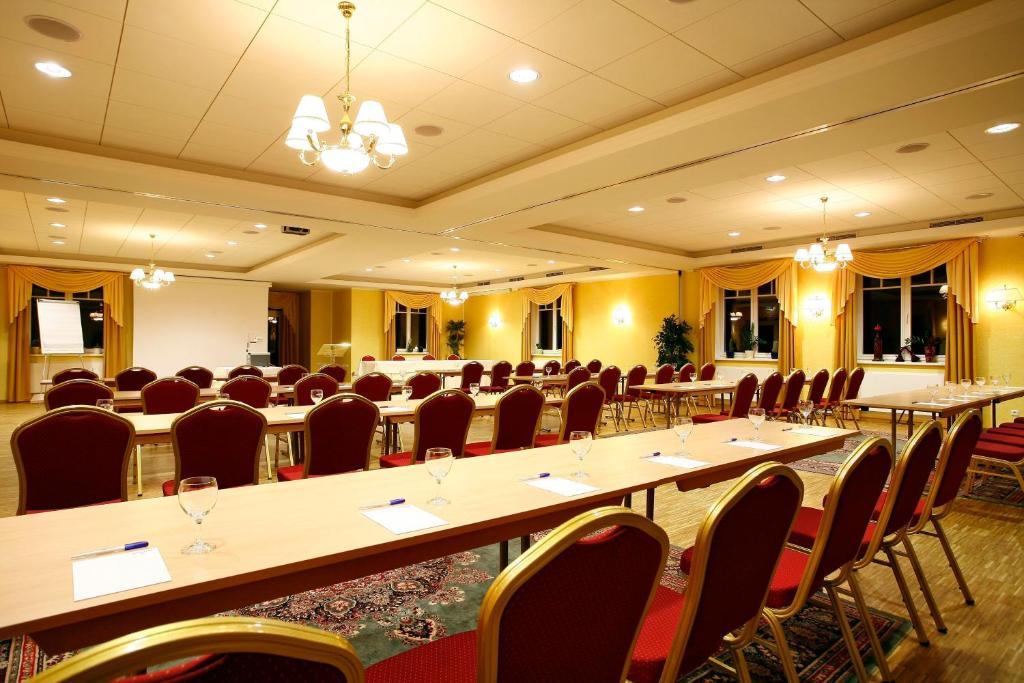 Seehotel Ecktannen Waren  Esterno foto